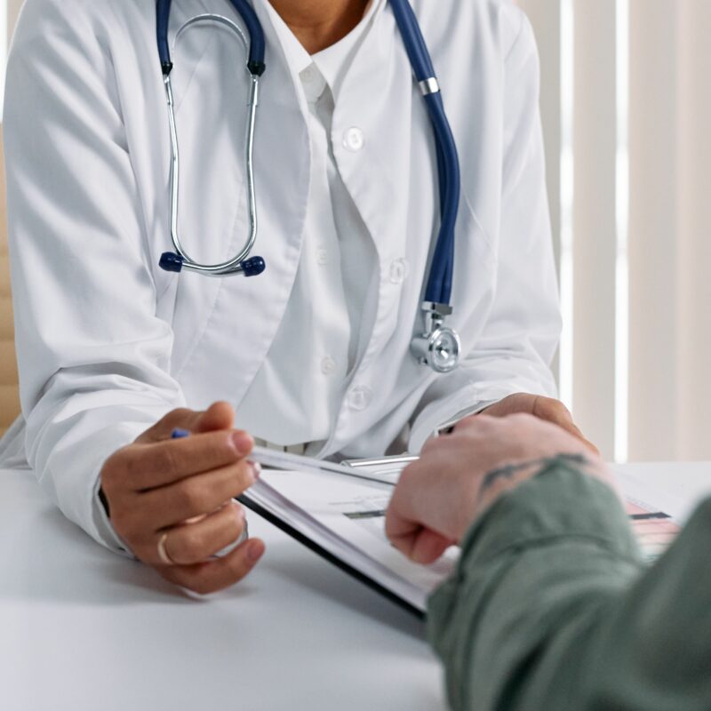 Consultation medicale discrete avec une specialiste - chirurgie intime feminine